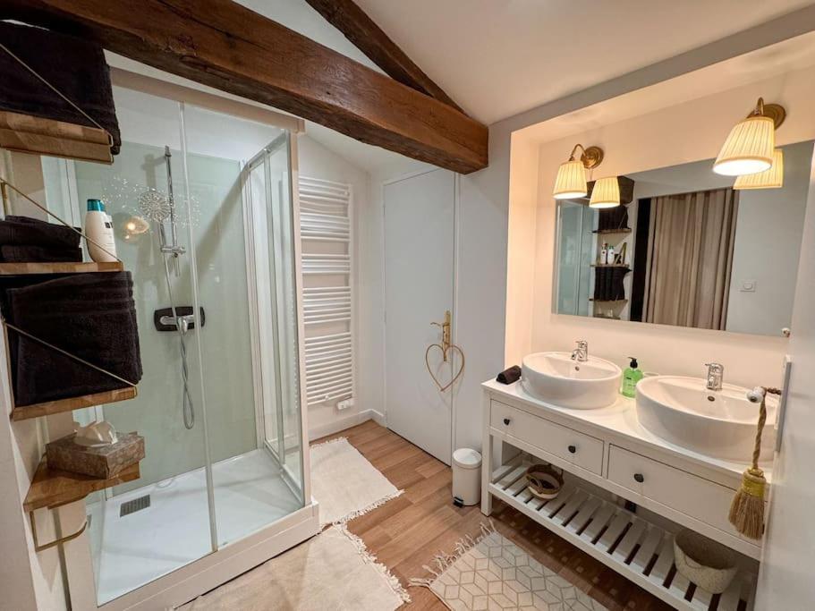 Maison + Parking Prive Au Coeur Angouleme 60M2 Esterno foto